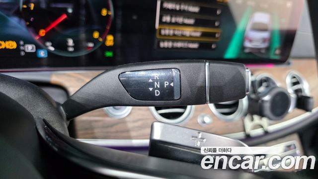 Mercedes-Benz E-Class E220d 4MATIC Exclusive