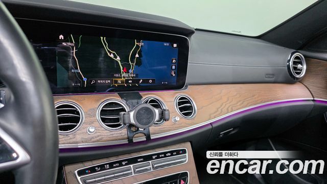 Mercedes-Benz E-Class E220d 4MATIC Exclusive