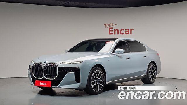 BMW 7-Series 740i sDrive M Sport