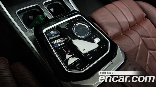 BMW 7-Series 740i sDrive M Sport