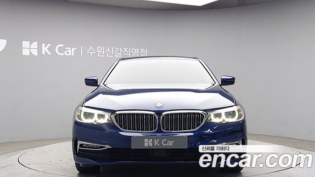 BMW 5-Series 520i Luxury