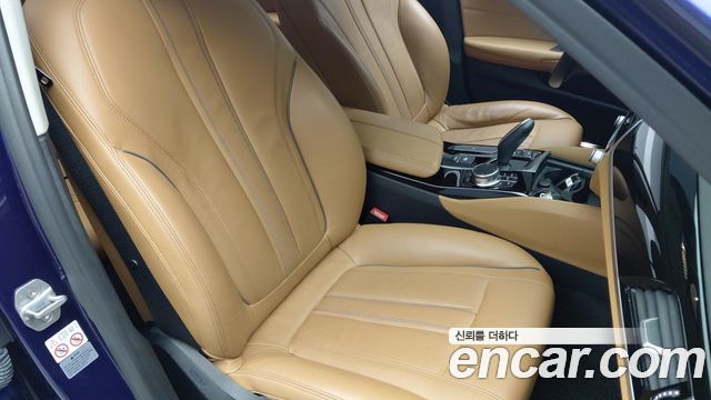 BMW 5-Series 520i Luxury
