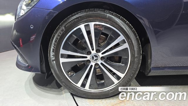 Mercedes-Benz E-Class E250 Avantgarde