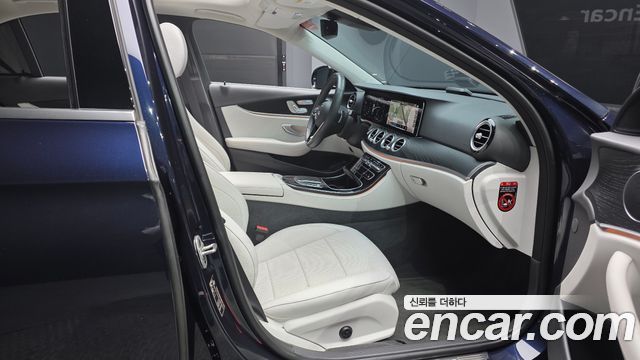 Mercedes-Benz E-Class E250 Avantgarde