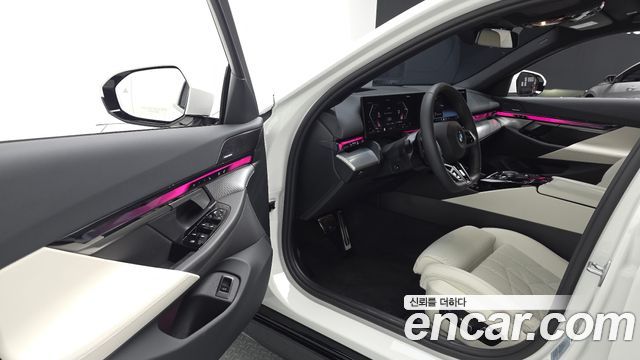 BMW 5-Series 520i M Sport