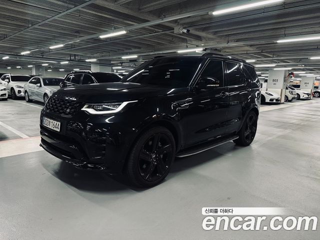 Land Rover Discovery D300 Dynamic HSE