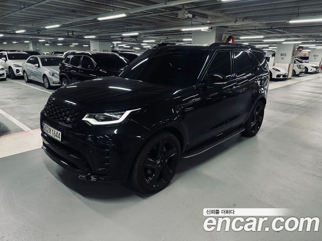 Land Rover Discovery D300 Dynamic HSE