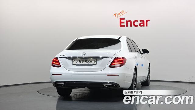 Mercedes-Benz E-Class E250 Avantgarde