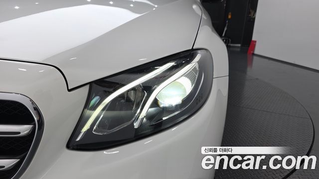 Mercedes-Benz E-Class E250 Avantgarde