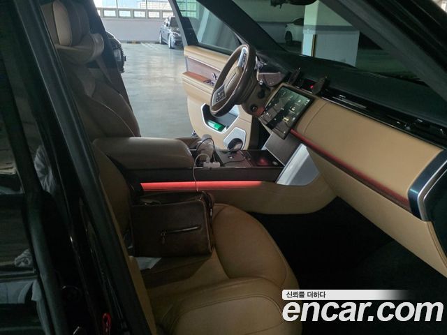 Land Rover Range Rover P530 Autobiography Long Wheel Base