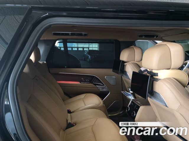 Land Rover Range Rover P530 Autobiography Long Wheel Base
