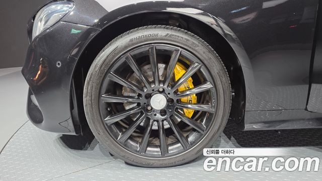 Mercedes-Benz E-Class E220d Coupe