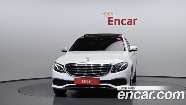 Mercedes-Benz E-Class E300 Exclusive