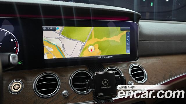 Mercedes-Benz E-Class E300 Exclusive