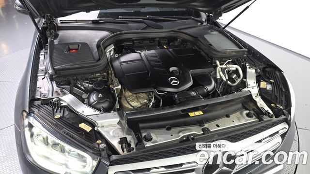 Mercedes-Benz GLC-Class GLC220 d 4MATIC