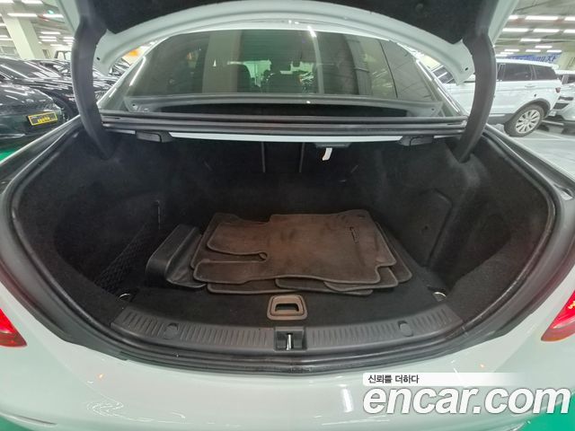 Mercedes-Benz E-Class E220d 4MATIC Exclusive