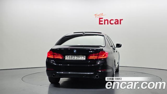BMW 5-Series 530i Luxury Plus