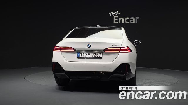 BMW 5-Series 520i M Sport