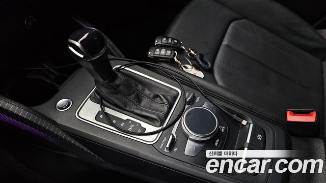 Audi Q2 35 TDI Premium