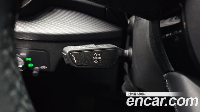 Audi Q2 35 TDI Premium