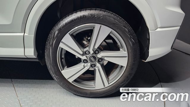 Audi Q2 35 TDI Premium