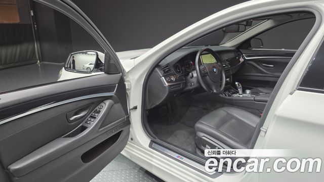 BMW 5-Series 520d xDrive M Aero Dynamic