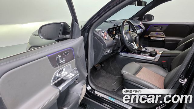 Mercedes-Benz EQB EQB300 4MATIC