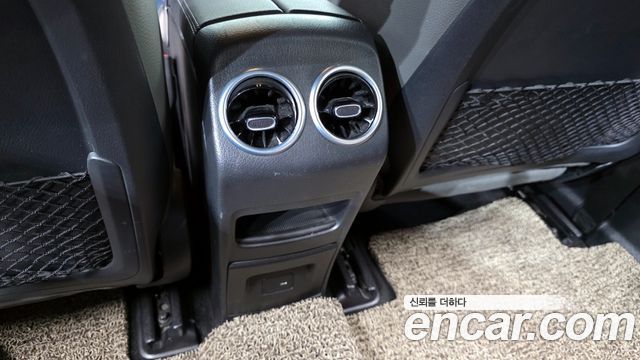 Mercedes-Benz EQB EQB300 4MATIC