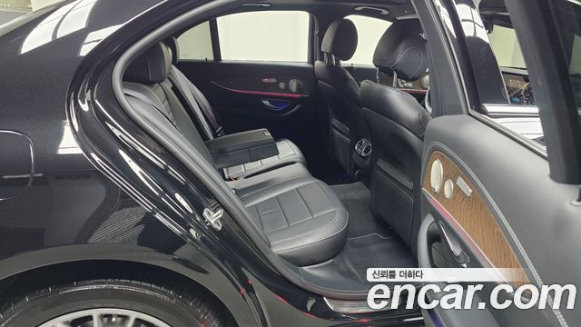 Mercedes-Benz E-Class E220d 4MATIC Exclusive