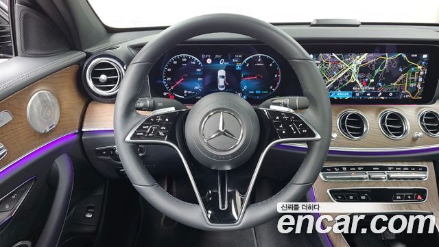 Mercedes-Benz E-Class E220d 4MATIC Exclusive