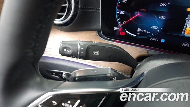Mercedes-Benz E-Class E220d 4MATIC Exclusive