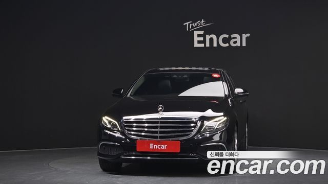 Mercedes-Benz E-Class E220d 4MATIC Exclusive