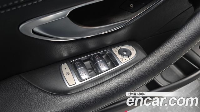 Mercedes-Benz E-Class E220d 4MATIC Exclusive
