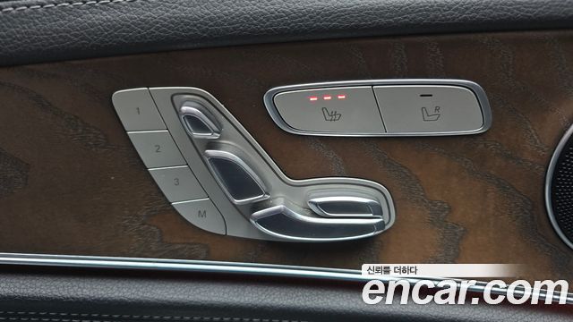 Mercedes-Benz E-Class E220d 4MATIC Exclusive