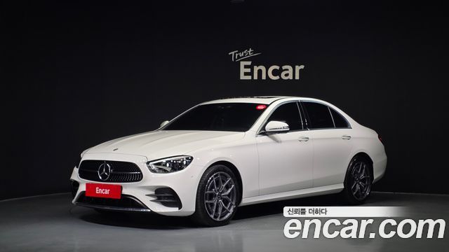 Mercedes-Benz E-Class E220d 4MATIC AMG Line