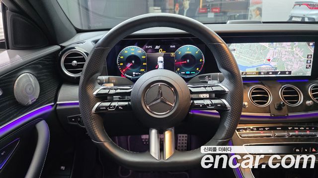 Mercedes-Benz E-Class E220d 4MATIC AMG Line