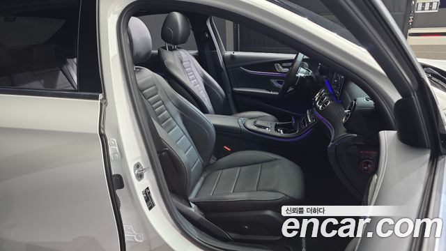 Mercedes-Benz E-Class E220d 4MATIC AMG Line
