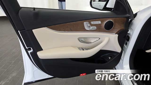 Mercedes-Benz E-Class E250 Exclusive