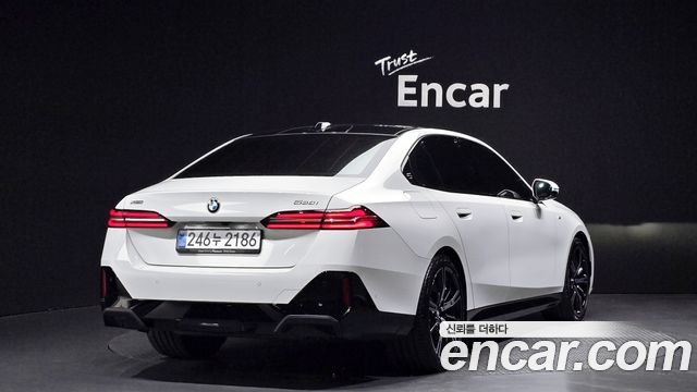 BMW 5-Series 530i xDrive M Sport