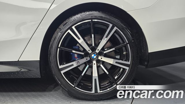 BMW 5-Series 530i xDrive M Sport