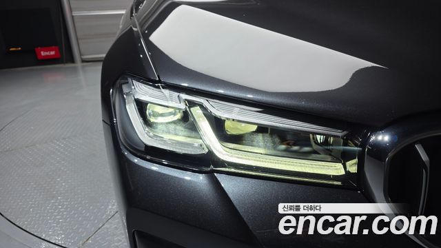 BMW 5-Series 523d M Sport