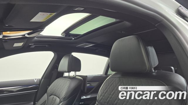 BMW 7-Series 730Ld xDrive M Sport