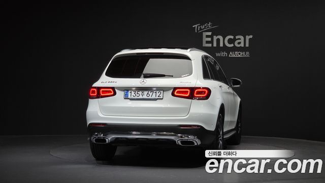 Mercedes-Benz GLC-Class GLC220 d 4MATIC