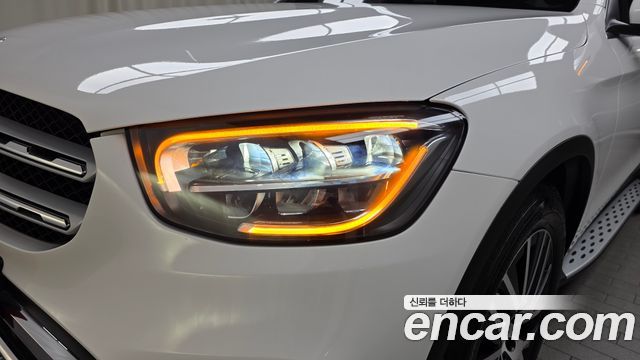 Mercedes-Benz GLC-Class GLC220 d 4MATIC