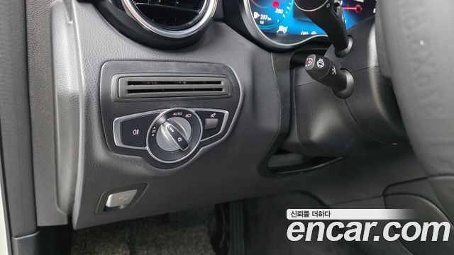 Mercedes-Benz GLC-Class GLC220 d 4MATIC