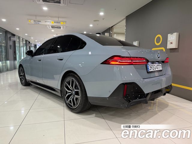 BMW 5-Series 520i M Sport