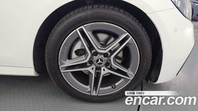 Mercedes-Benz E-Class E250 AMG Line