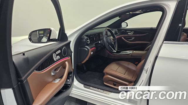 Mercedes-Benz E-Class E250 AMG Line