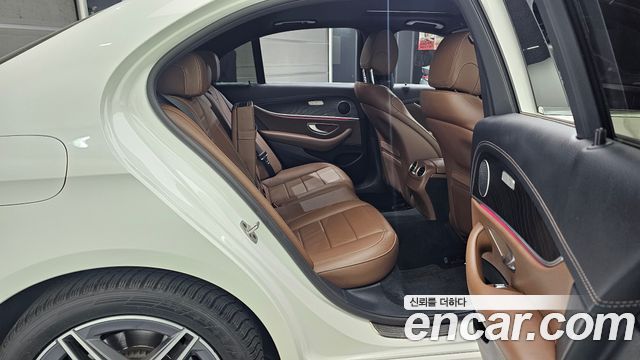 Mercedes-Benz E-Class E250 AMG Line