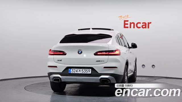 BMW X4 xDrive20i xLine